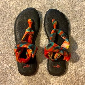 Sanuk sandals. Size 8. Worn once.